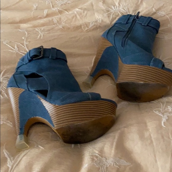 COPY - Denim hills - Picture 4 of 8